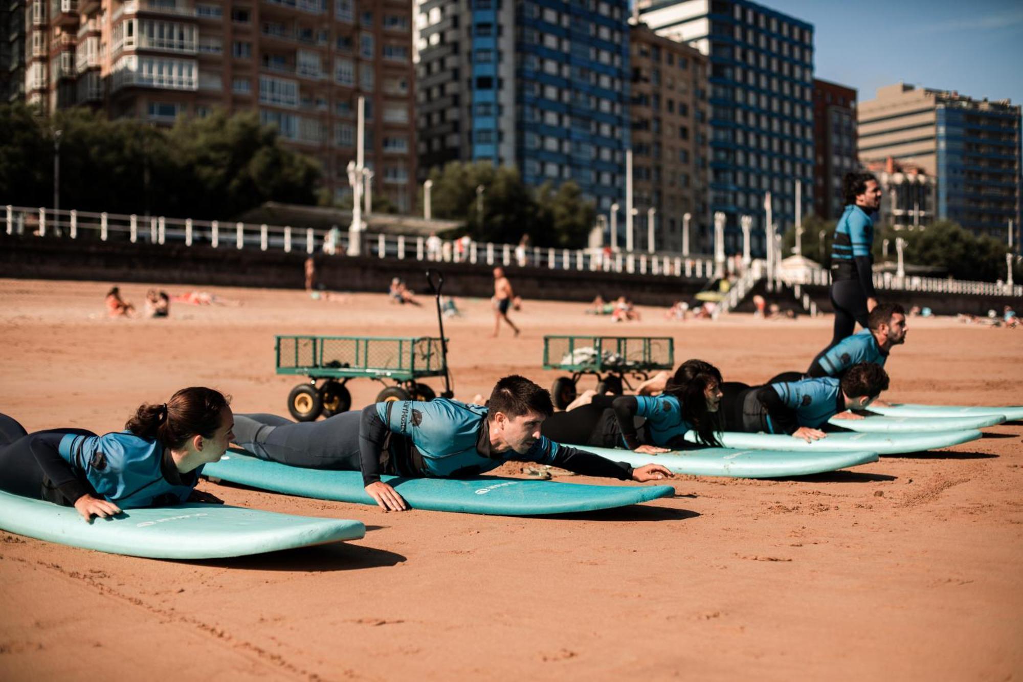 Gijon Surf Hostel Exteriör bild